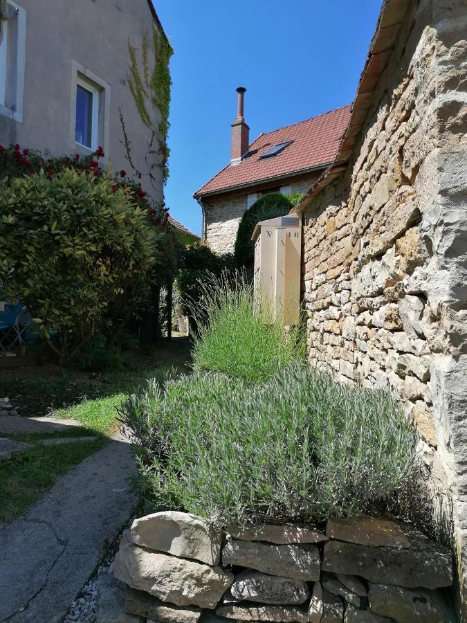 La Petite Maison Carre Talant Kültér fotó